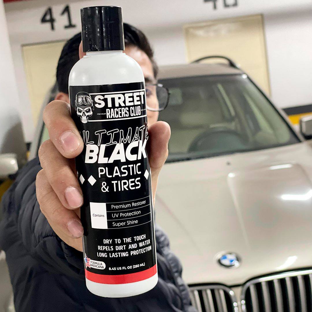 Restaurador de Partes Negras para Carros - Brillo y Protección Duradera+ENVIO GRATIS